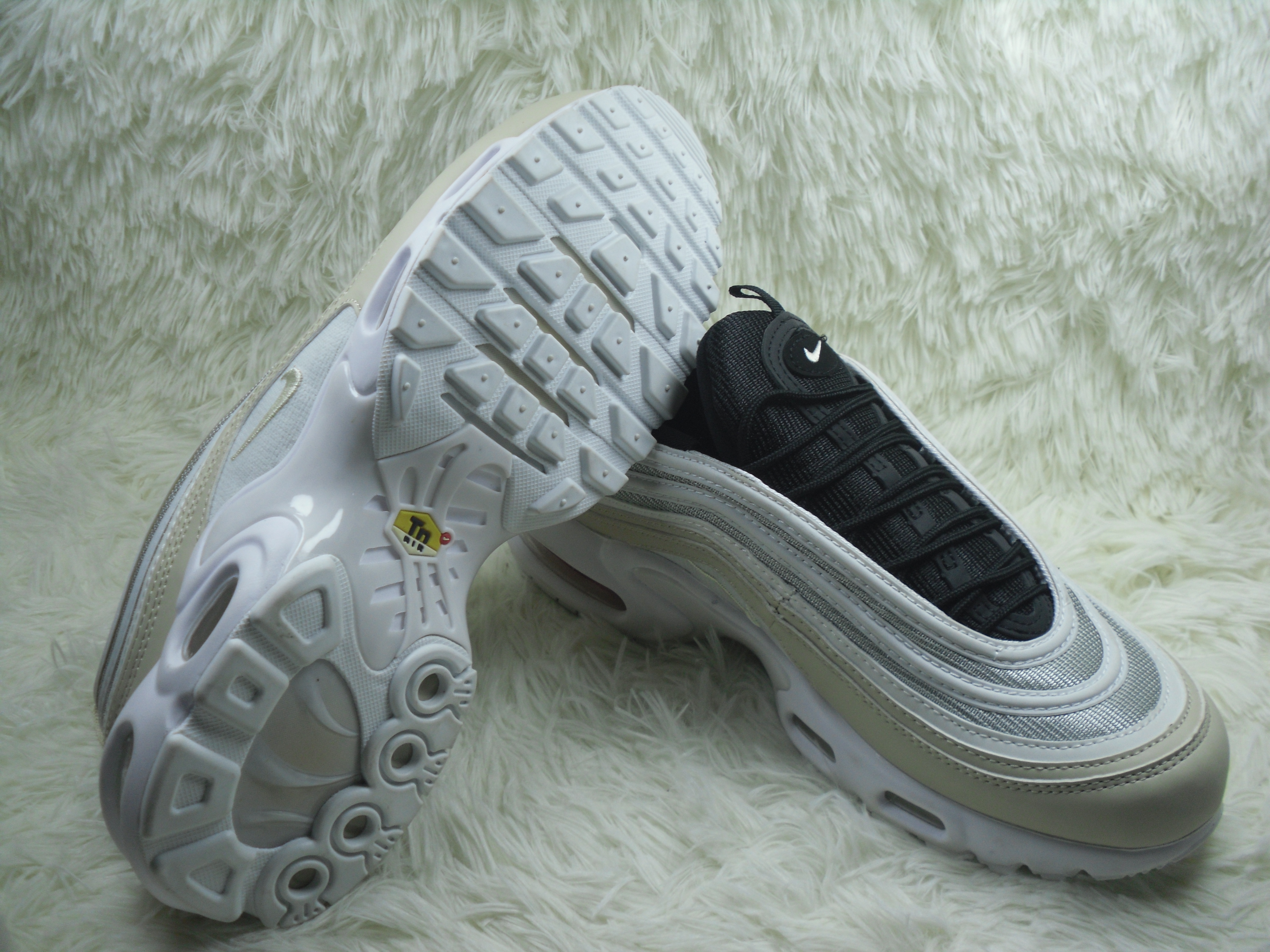 Nike Air Max TN 97 Silver Black Shoes - Click Image to Close